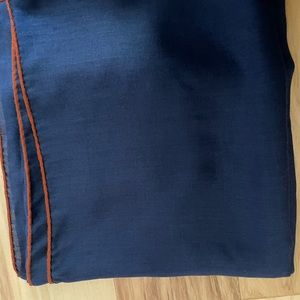 Loro Piana large scarf 70% cashmere 30% silk